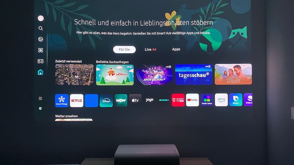 Bedienung und Nutzungsoberfläche von The Premiere sind von Samsung-Fernsehern bekannt.