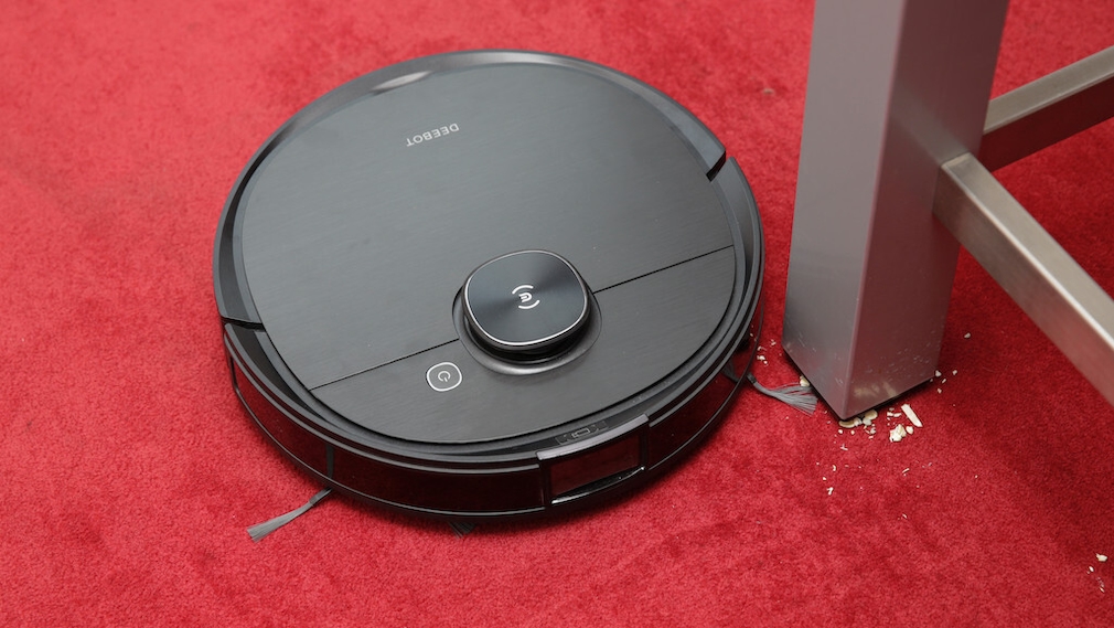 Ecovacs Deebot Ozmo T8 Aivi